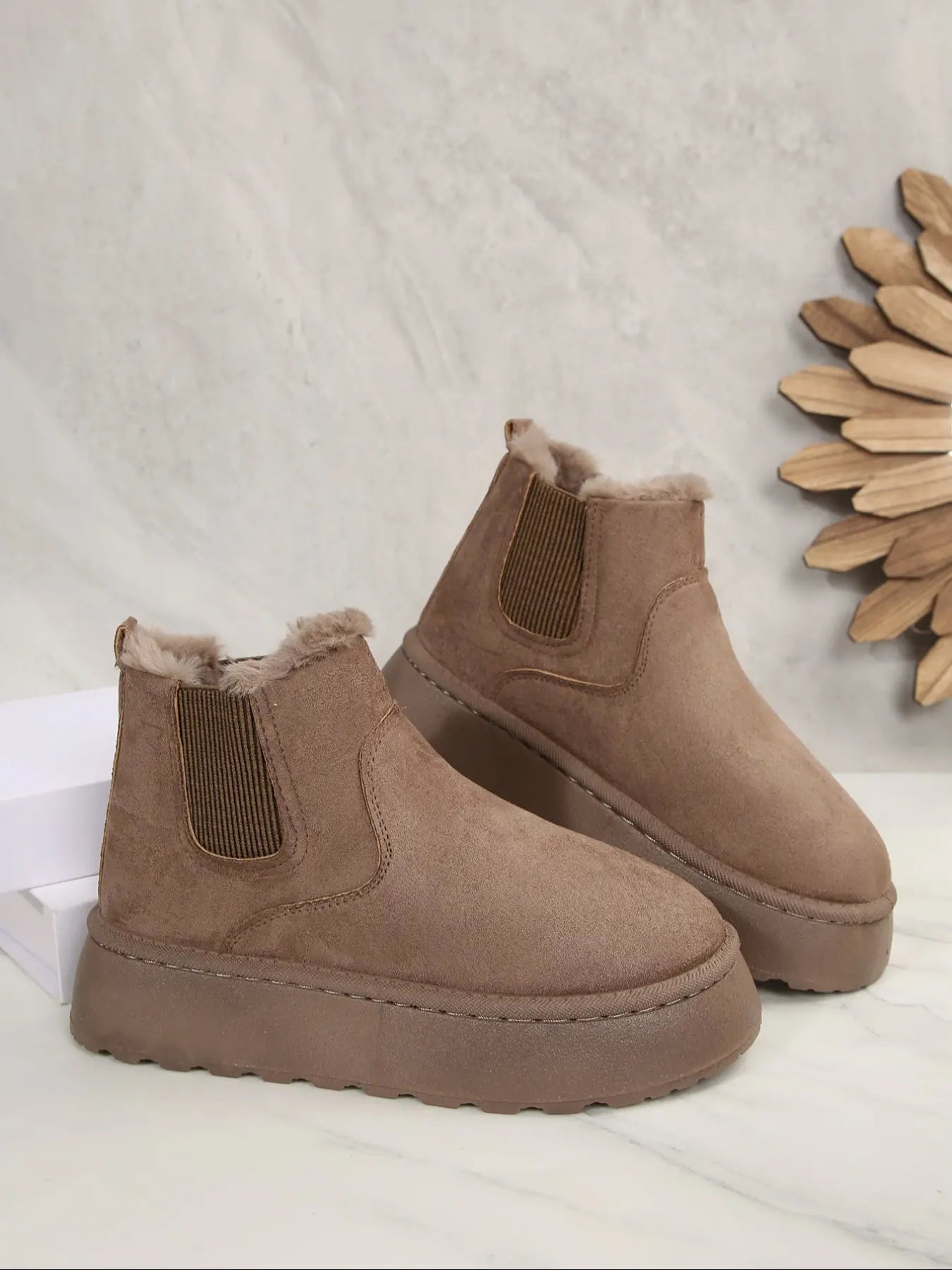 Women'S Stylish Warm Snow Boots, Comfortable Thick Sole Non-Slip Fashionable Durable Essential for Winter, Ideal for Daily Outings, Winter Warm Shoes